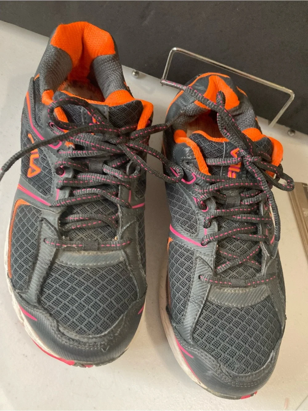Fila Gray Athletic Walking Sneakers with Orange & Pink Accents Womens Size 9.5